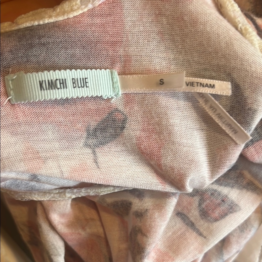 Kimchi Blue Asymmetrical Pink and Black Camisole size Small - Picture 7 of 9